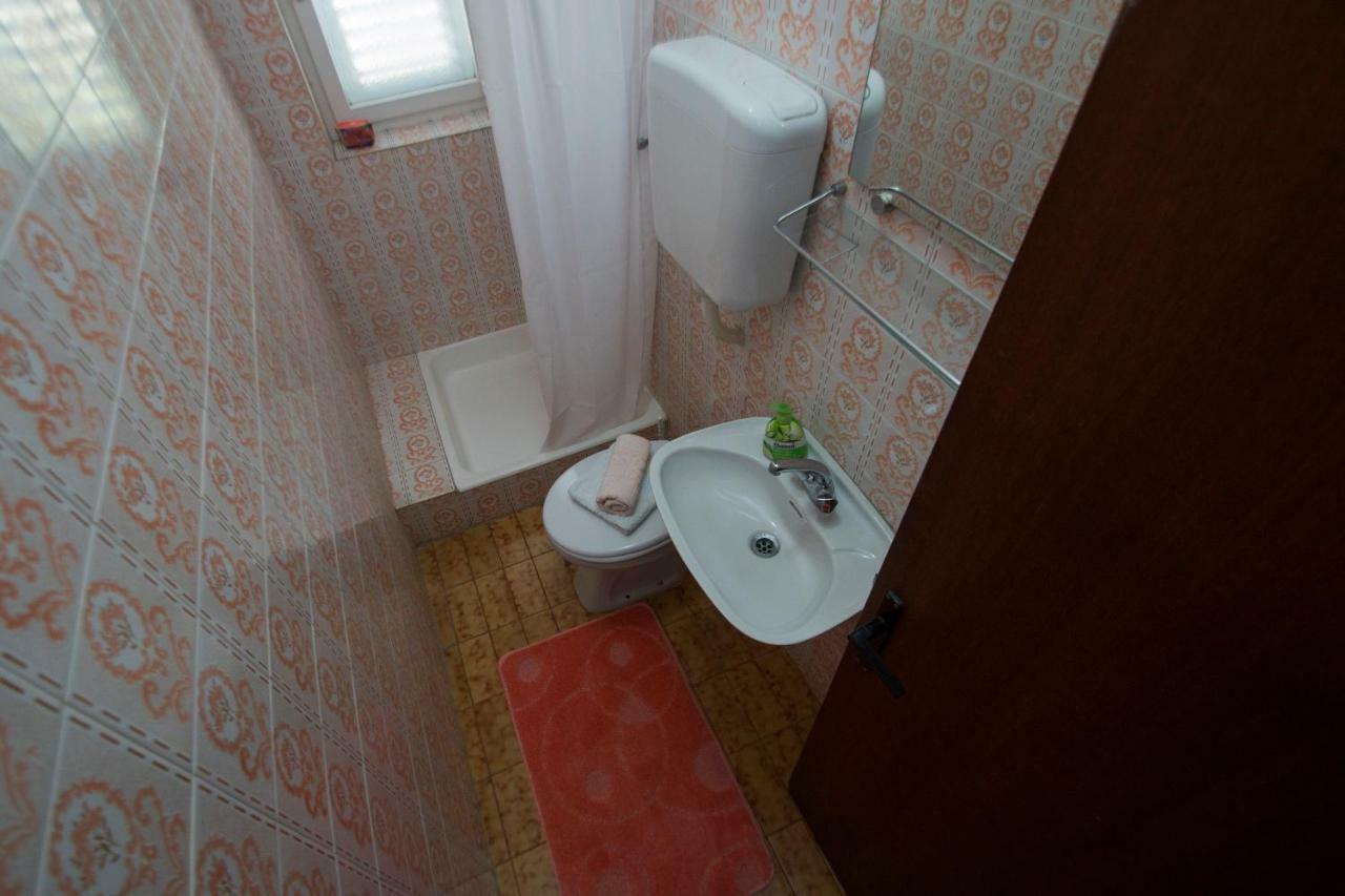 Studios Bacic Vela Luka Buitenkant foto